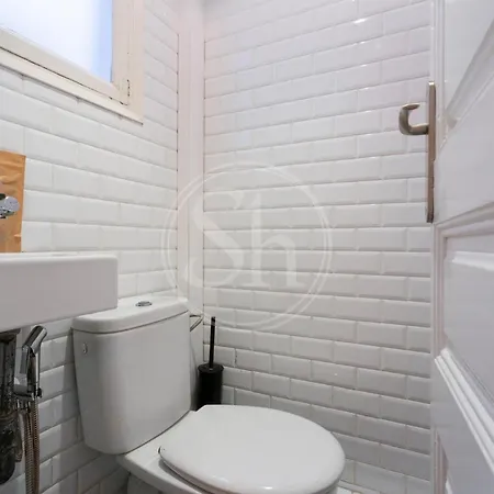 Apartment Modern Flat Near Sagrada Familia