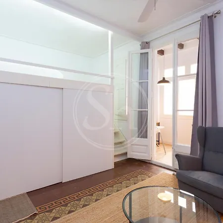 Modern Flat Near Sagrada Familia Barcelona