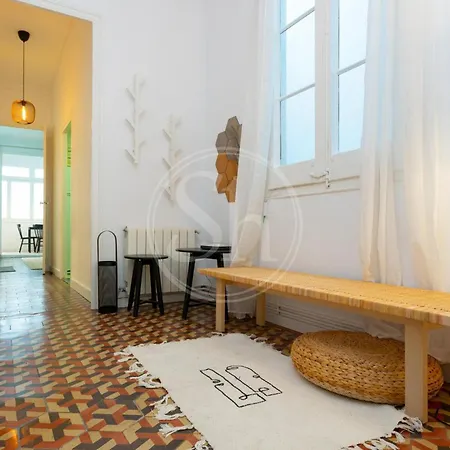 Modern Flat Near Sagrada Familia Apartment Barcelona