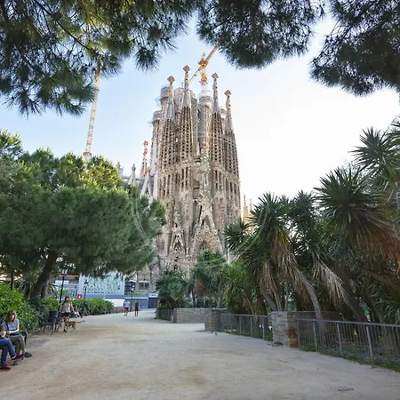 Apartment Modern Flat Near Sagrada Familia Barcelona